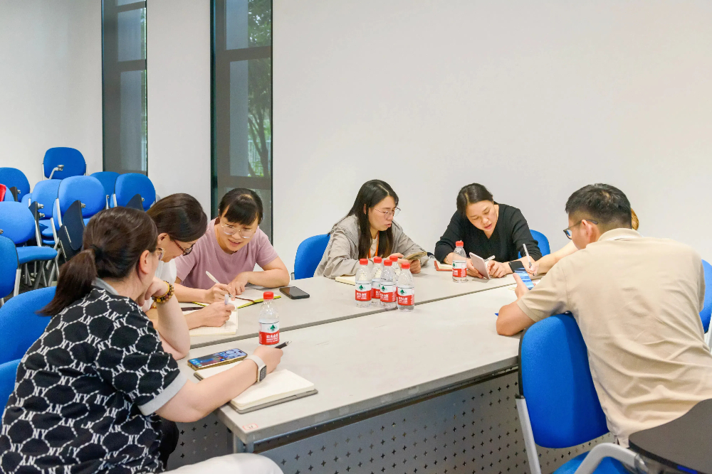 DSC_5811-887c3104-f248-4da4-a5c8-8a6f61089e0d