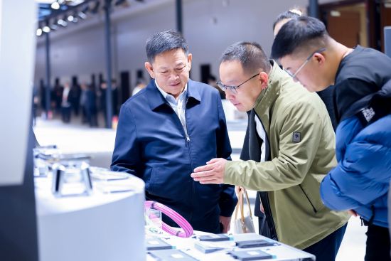 X8L0365.JPG~tplv-9lv23dm2t1-resize-animforce-v1_1600_3000_gif-a93ac3ac-a031-46ef-9a4a-4f73c7688945