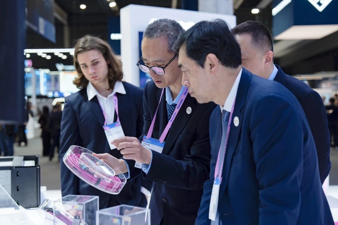 6c36340e-f0ec-44bd-a80c-12b4175fdba7-5e510409-fe3f-4a05-b0db-cf8f26f0e710