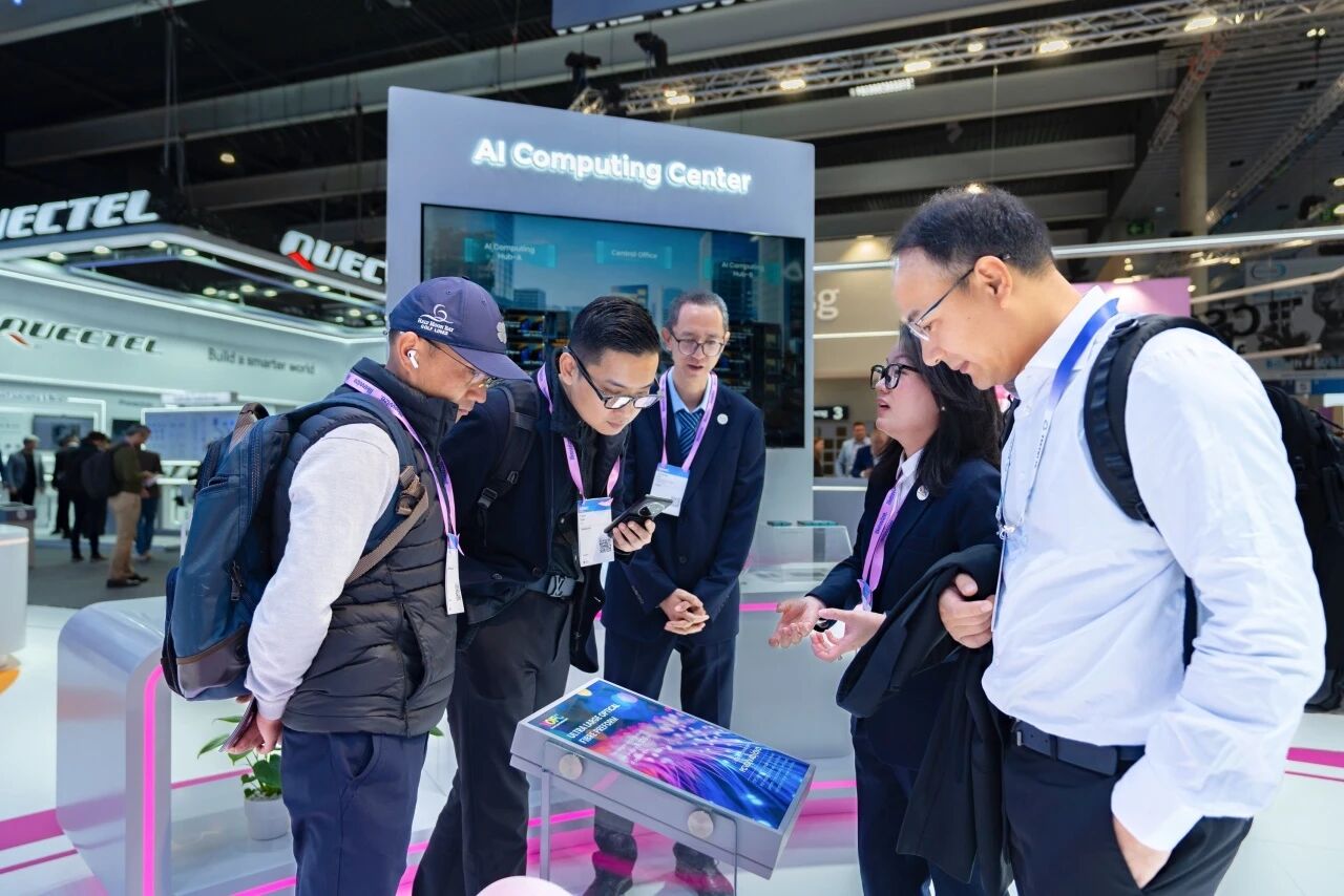 e15fb689-6360-412c-b5de-d3ae09ddbe6c-c320c985-a6e2-4526-97dd-4c14e9e63ada